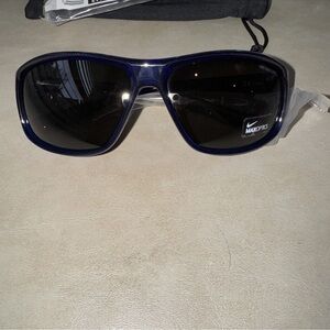 Mens Nike Adrenaline Sunglasses EVO605-411 Crystal Deep Royal Blue